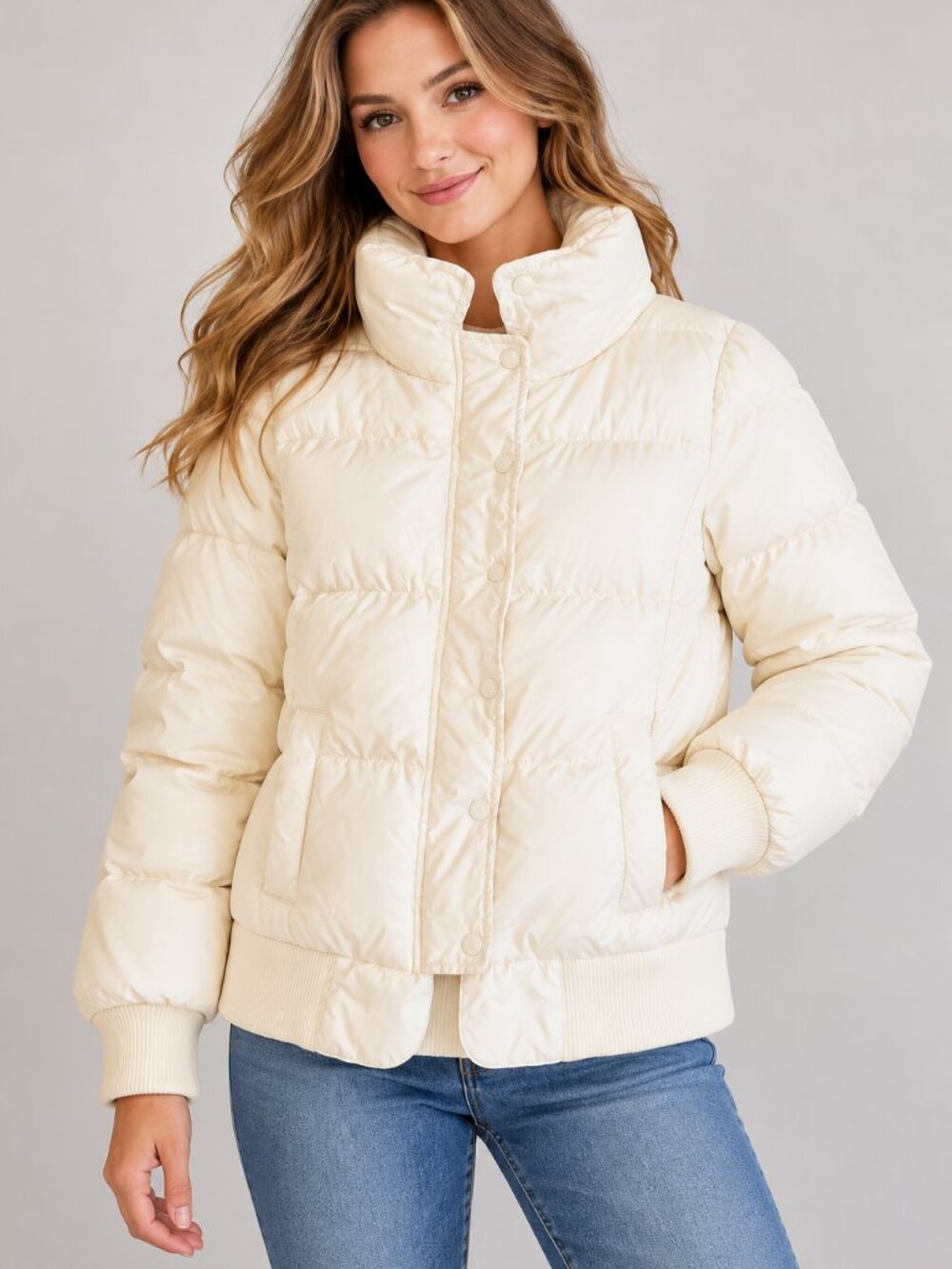 Juicy Couture Y2K Cream Down Puffer Jacket Women’s Size L Feather Down Blend